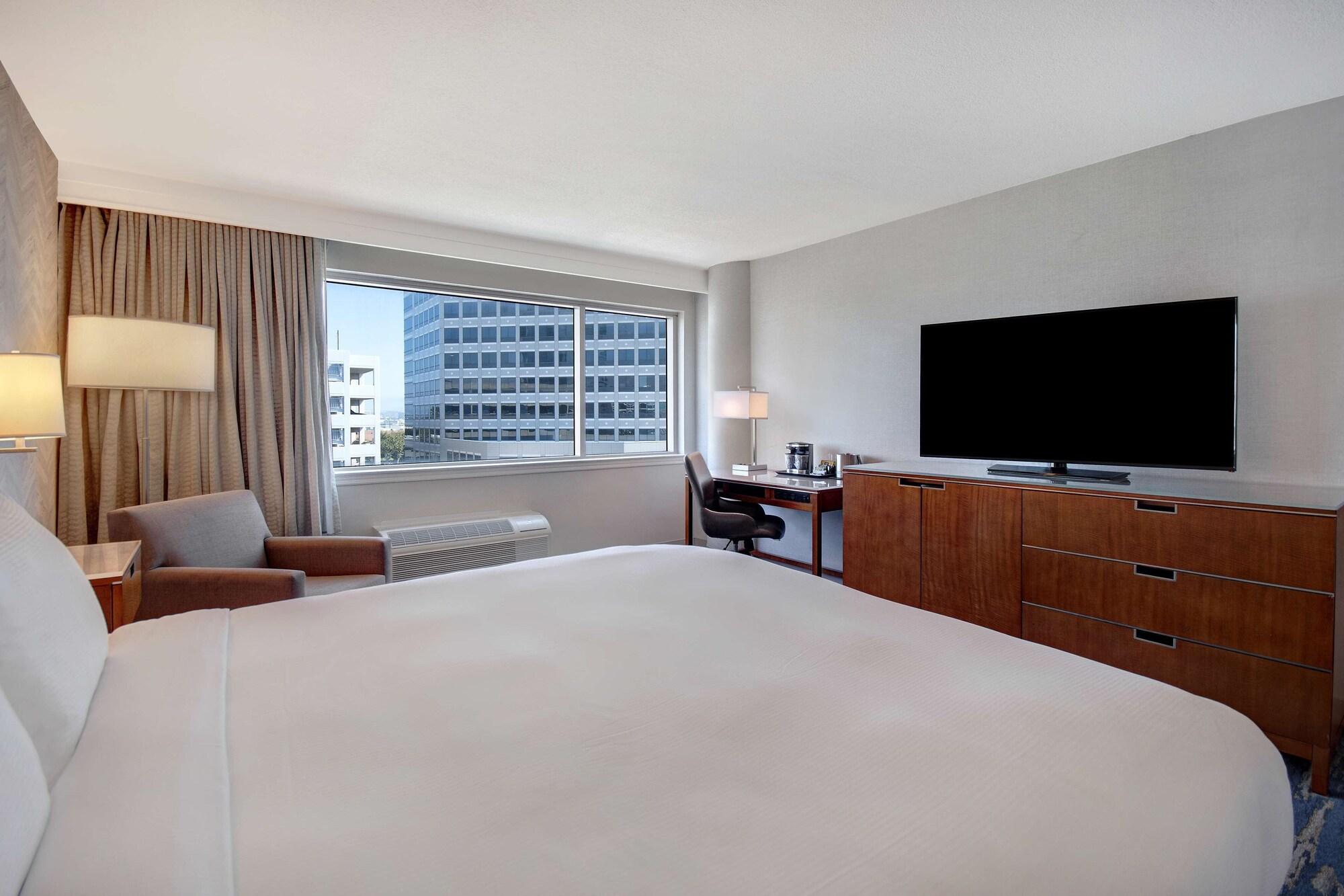Doubletree By Hilton Lax - El Segundo Hotel Exterior photo